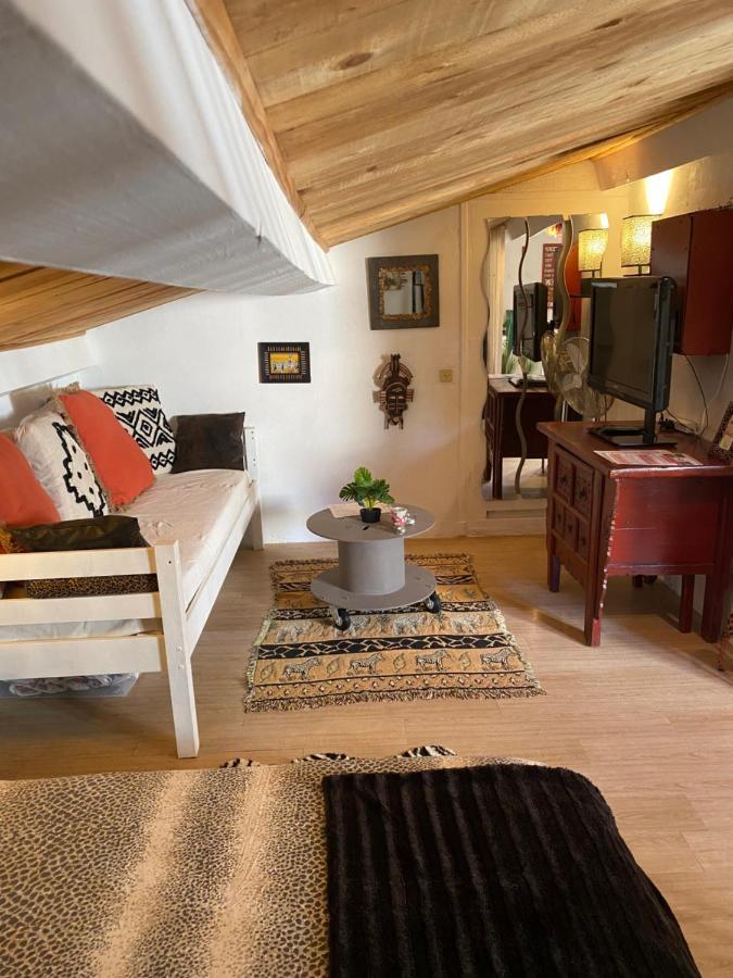 Votre Charmant Studio Duplex Pres De Cannes Peymeinade Екстер'єр фото